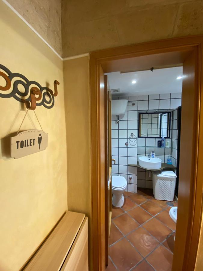 Bed and Breakfast Dimora In Centro à Trani Extérieur photo